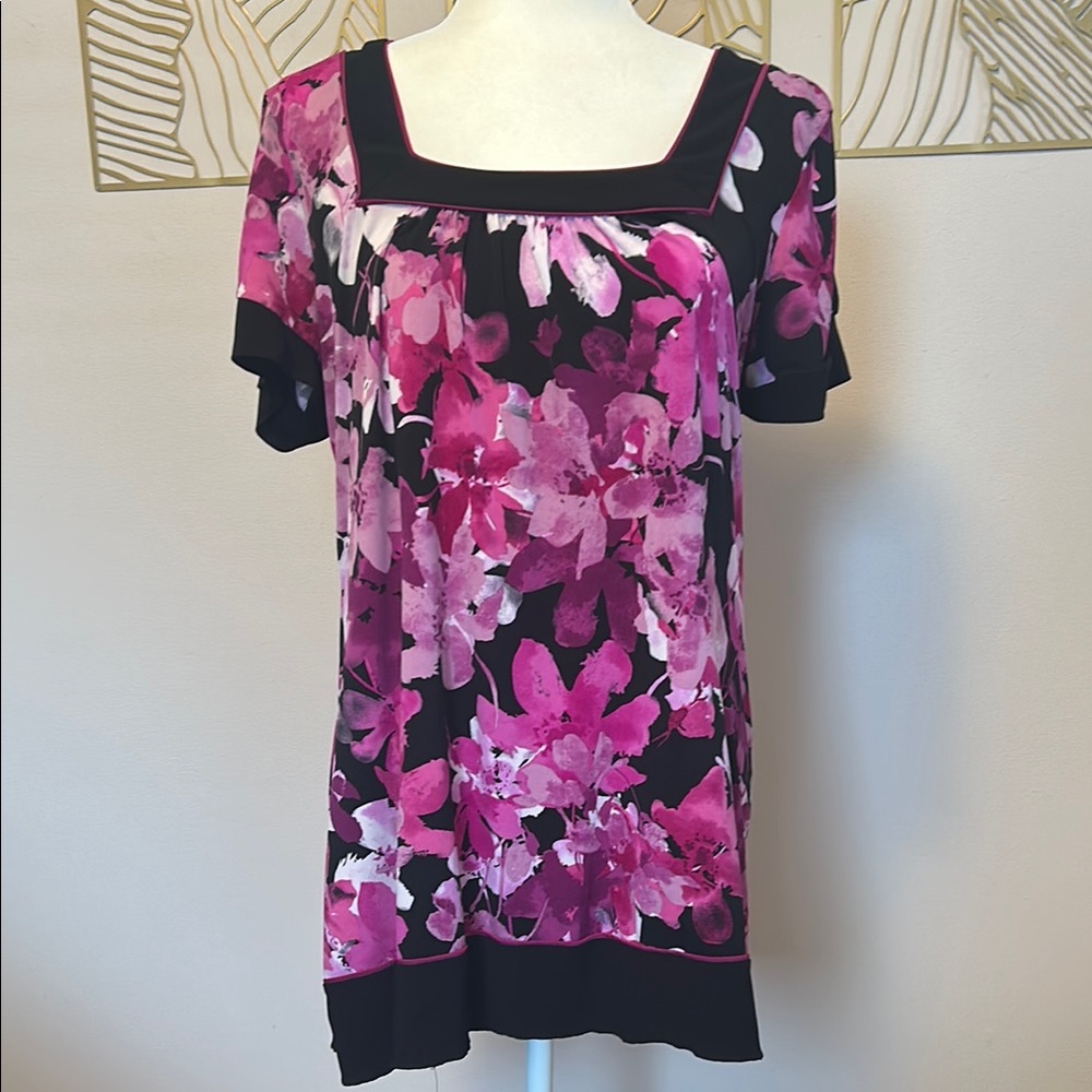 Pink and Purple Square Neck Short Sleeve Graphic Blouse
